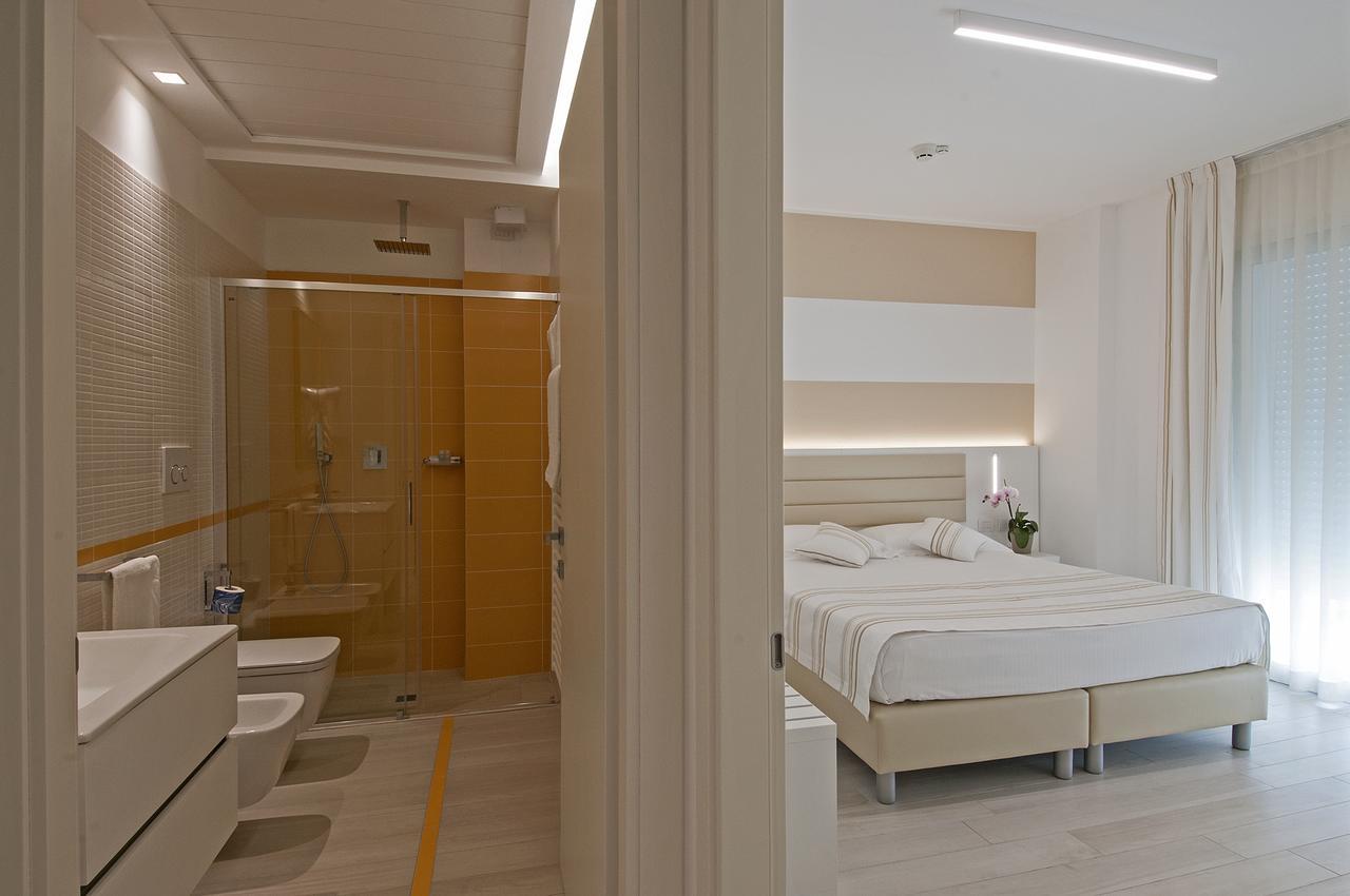 מיסאנו אדריאטיקו Lungomare Relax Residence מראה חיצוני תמונה