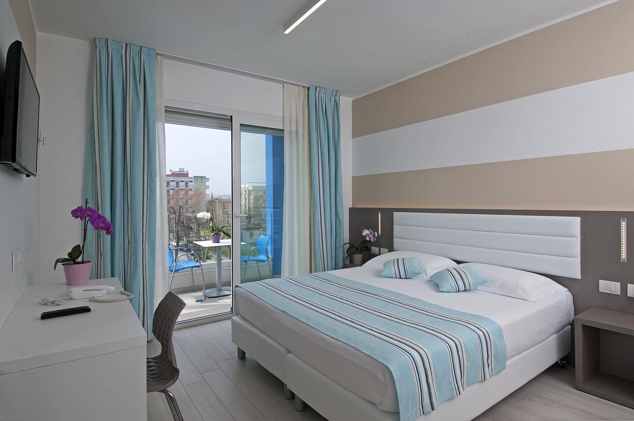 מיסאנו אדריאטיקו Lungomare Relax Residence מראה חיצוני תמונה