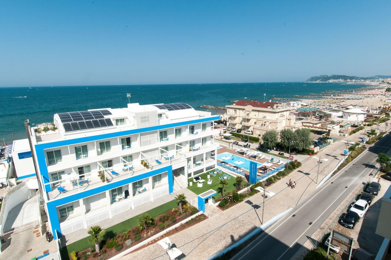 מיסאנו אדריאטיקו Lungomare Relax Residence מראה חיצוני תמונה